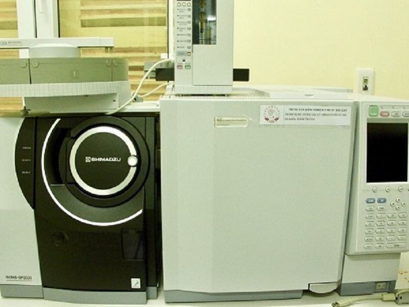 MÁY SẮC KÝ KHÍ KHỐI PHỔ SHIMAZU QP 2020